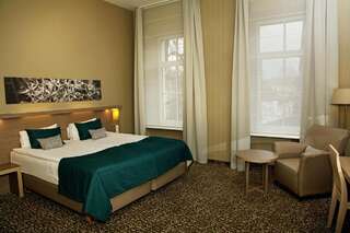 Отель City Hotels Algirdas Вильнюс Улучшенный двухместный номер с 1 кроватью или 2 отдельными кроватями-3
